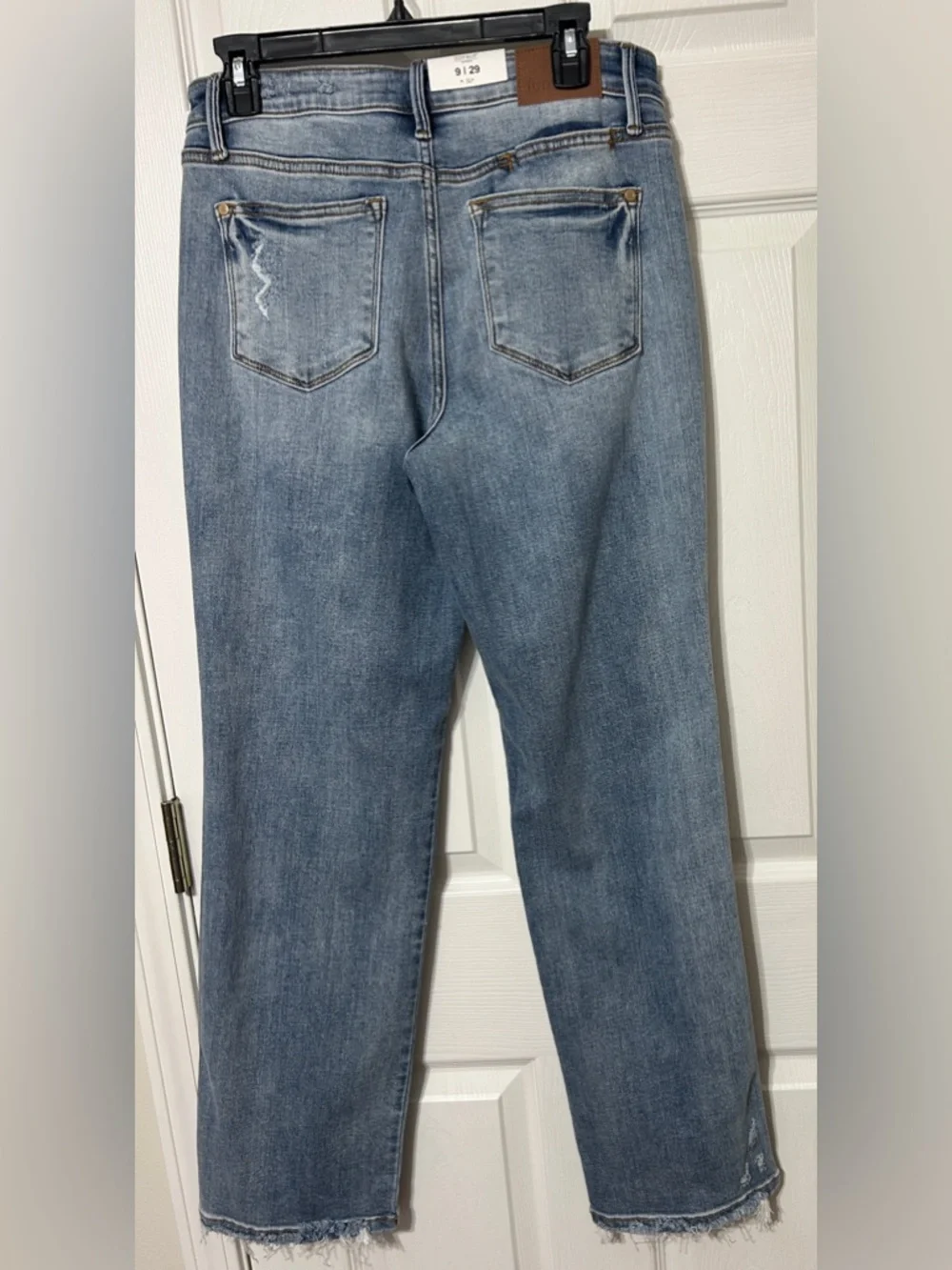 Judy Blue Mid Rise Dad Jeans Cell Phone Pocket Style 82540 NWT Women’s Size 9/29 - Picture 9 of 10